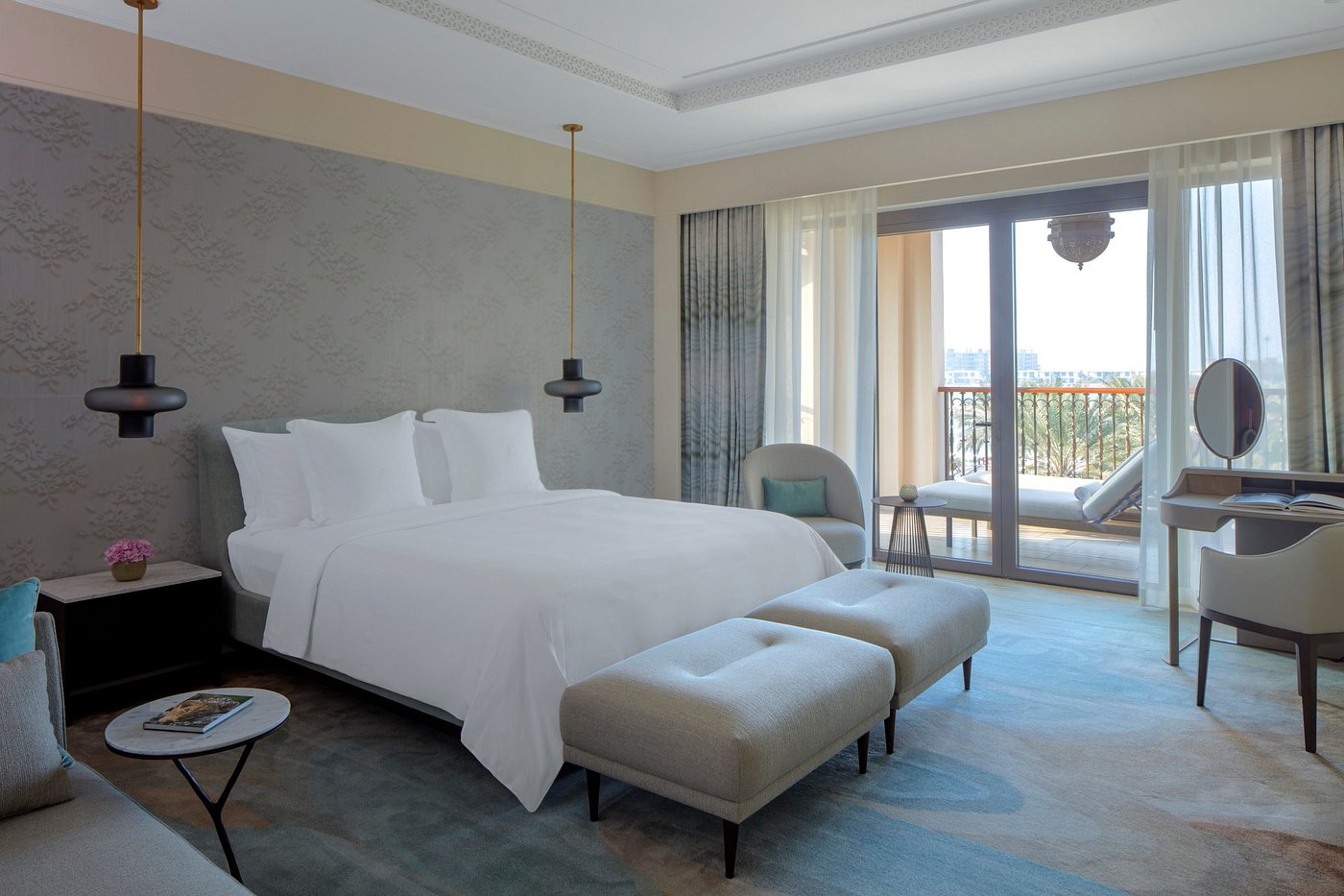 Four Seasons Resort Dubai at Jumeirah Beach - Photo 3