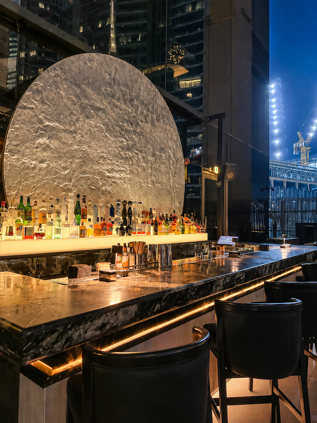 Luna Sky Bar - Photo 1