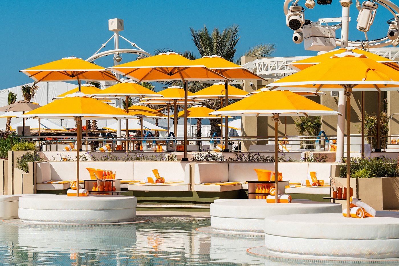 O Beach Dubai - Photo 6